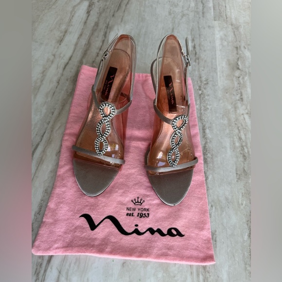 Nina New York Shoes - Nina New York Silver Shoes Size 7 1/2 With Dust Bag